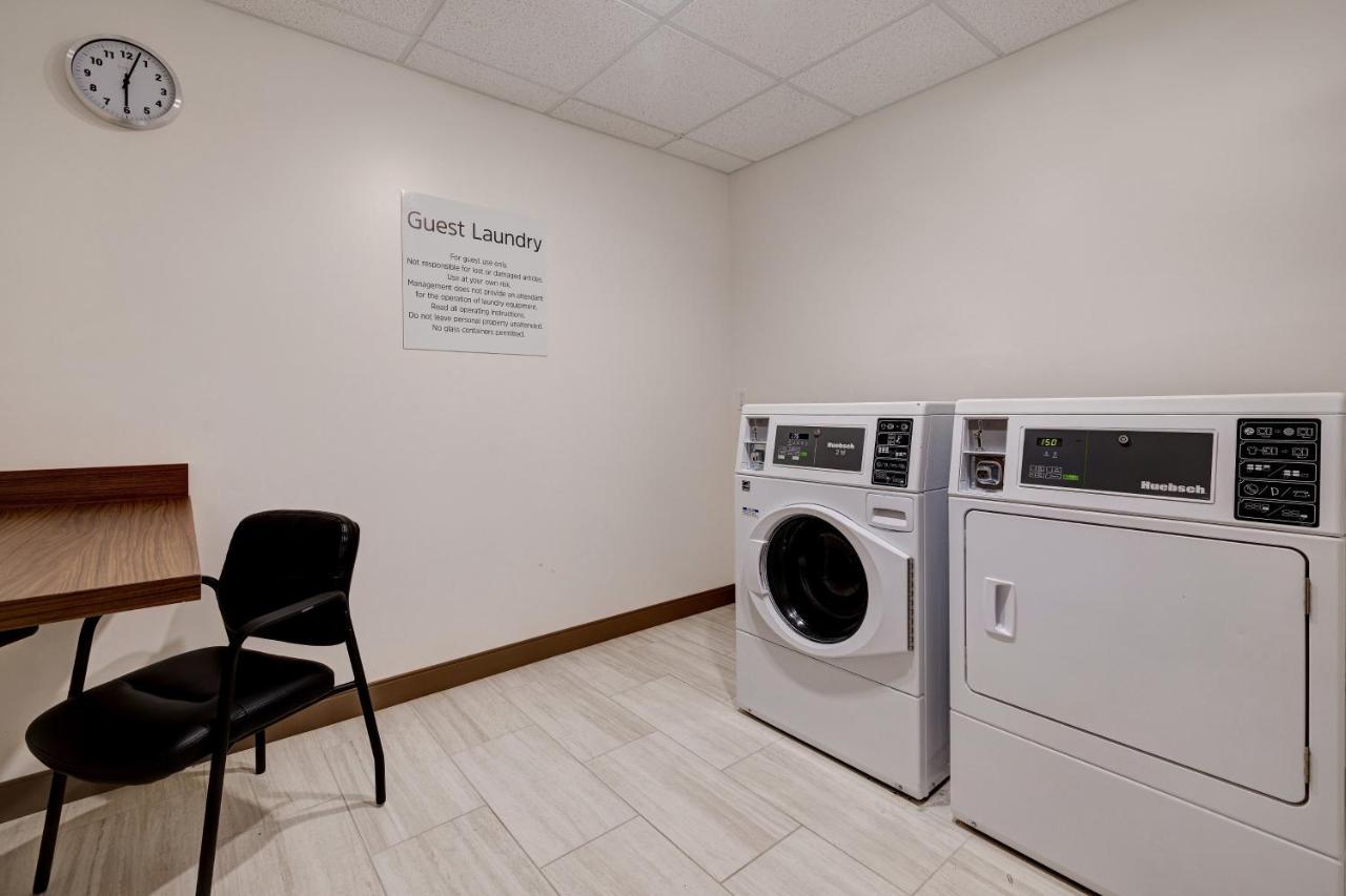 Holiday Inn Express & Suites - Ann Arbor - University South By Ihg Bagian luar foto