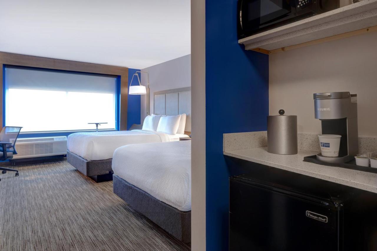Holiday Inn Express & Suites - Ann Arbor - University South By Ihg Bagian luar foto