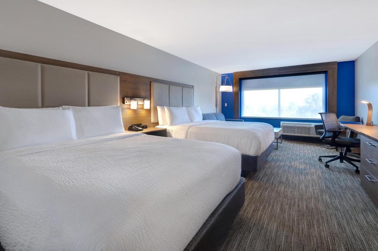 Holiday Inn Express & Suites - Ann Arbor - University South By Ihg Bagian luar foto