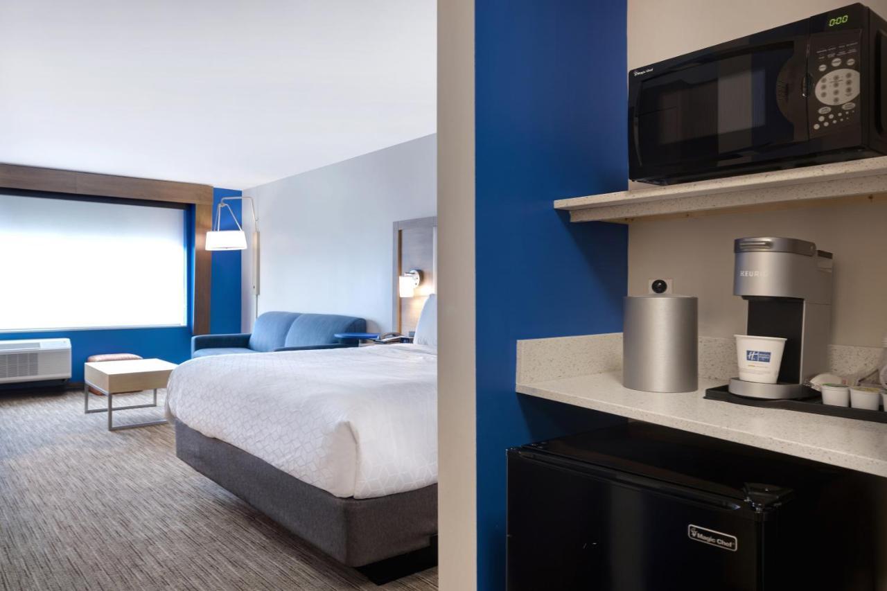 Holiday Inn Express & Suites - Ann Arbor - University South By Ihg Bagian luar foto