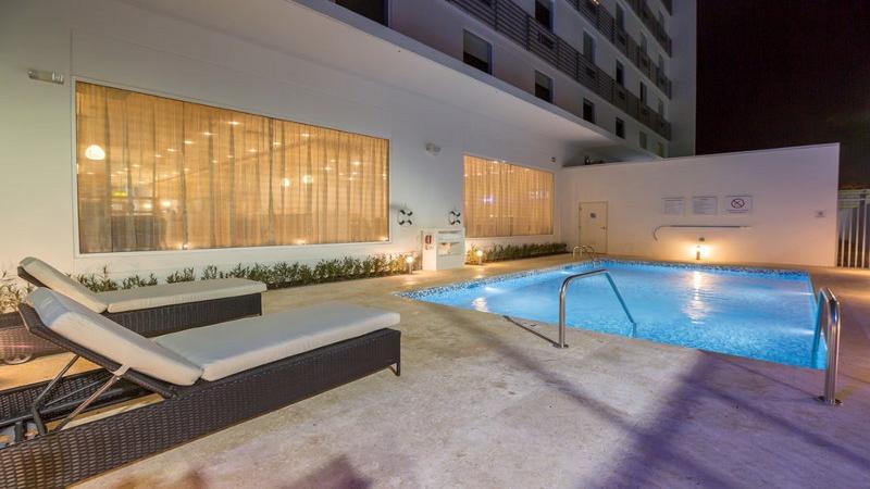 Holiday Inn Express & Suites - Ann Arbor - University South By Ihg Bagian luar foto